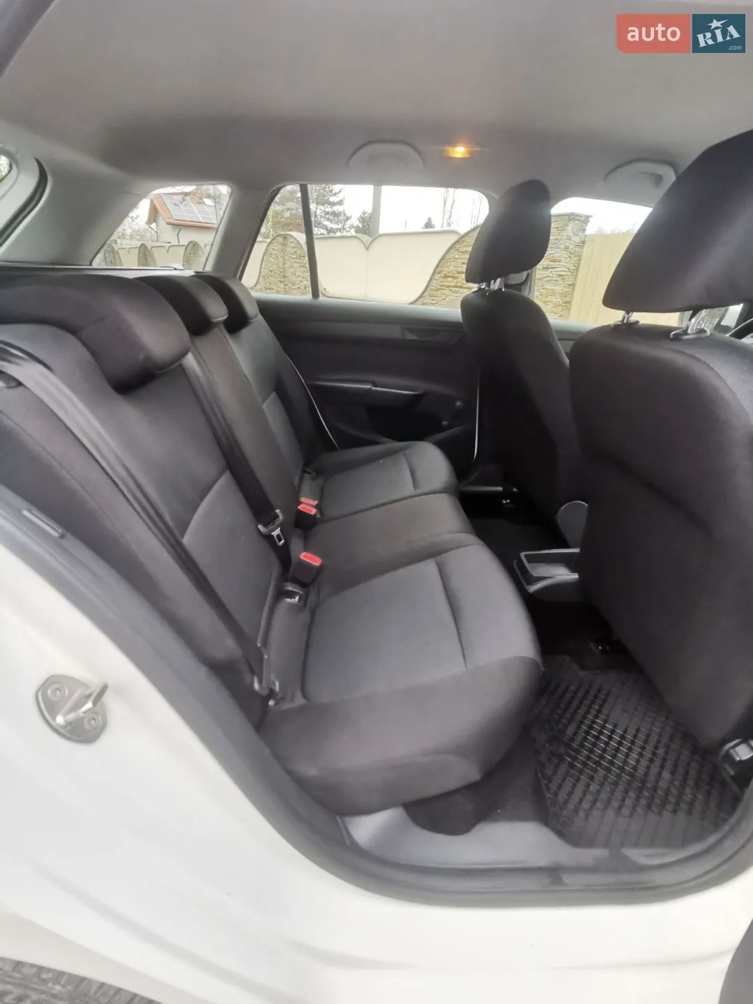 2015 Skoda Fabia - мініатюра 20