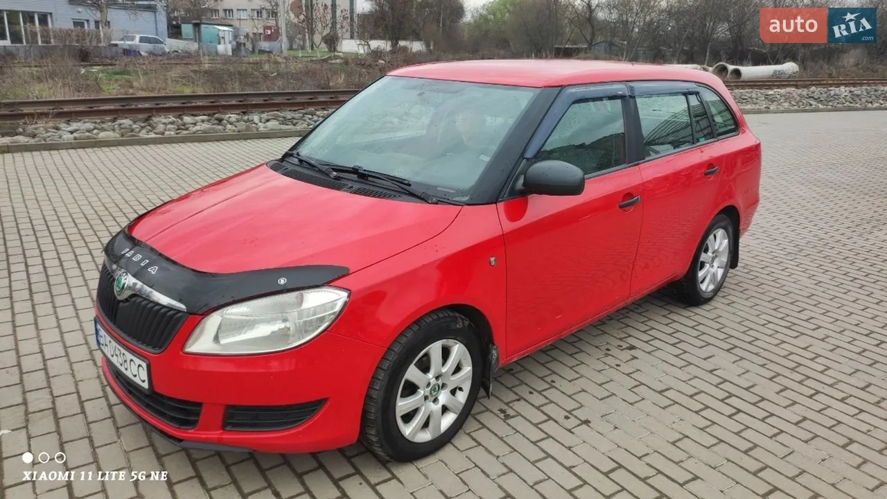 2013 Skoda Fabia - мініатюра 10
