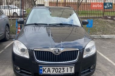 Універсал Skoda Fabia 2010 в Києві