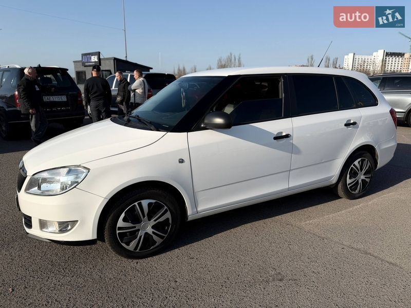 Универсал Skoda Fabia 2010 в Кривом Роге