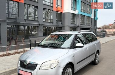 Универсал Skoda Fabia 2008 в Чернигове