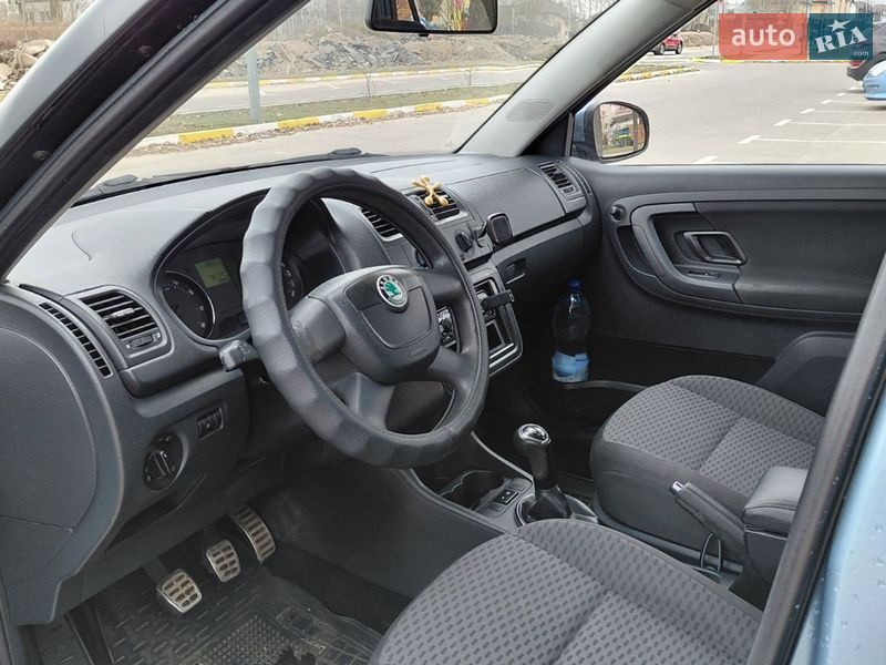 Універсал Skoda Fabia 2010 в Києві