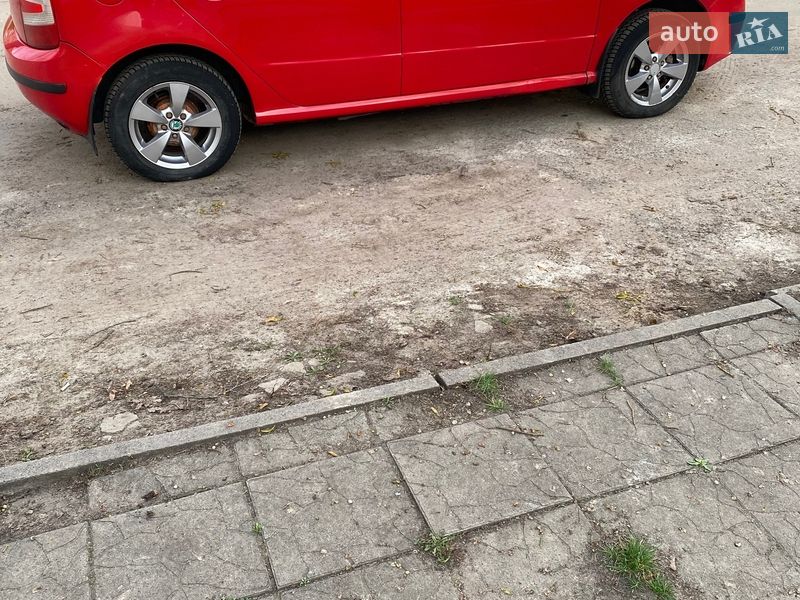 Хетчбек Skoda Fabia 2007 в Харкові