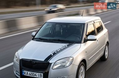 Хетчбек Skoda Fabia 2007 в Києві