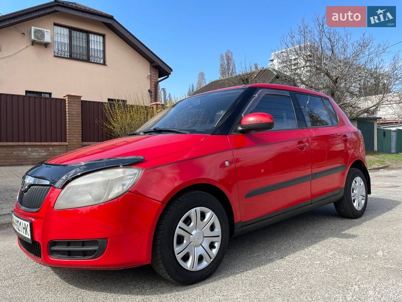 Хэтчбек Skoda Fabia 2008 в Киеве фото Хэтчбек Skoda Fabia 2008 в Киеве