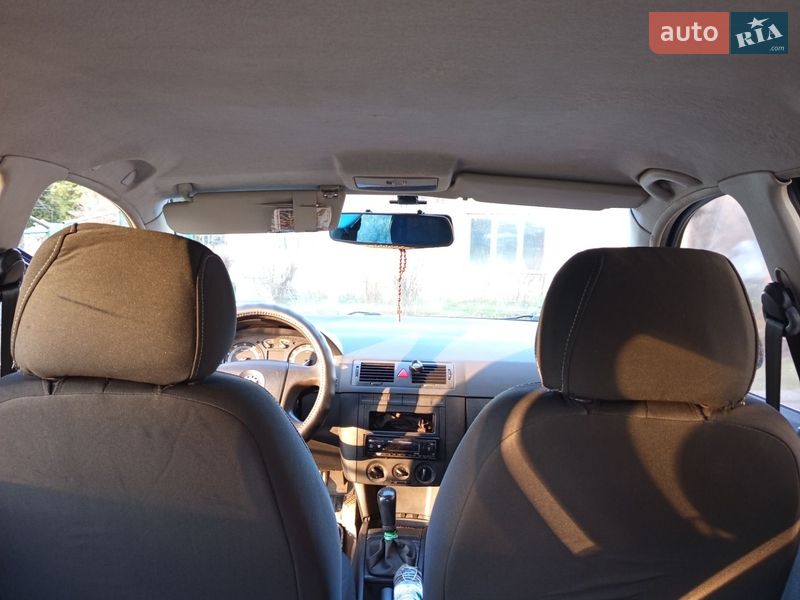 Универсал Skoda Fabia 2005 в Сходнице фото 2 Универсал Skoda Fabia 2005 в Сходнице