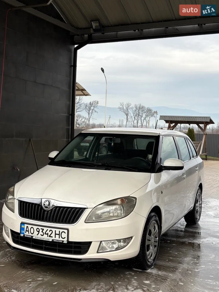 2014 Skoda Fabia - мініатюра 13