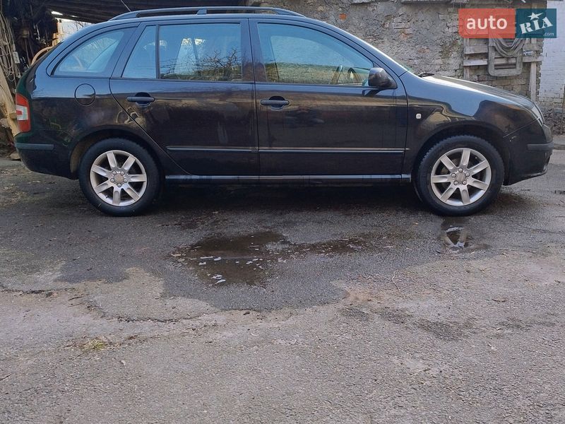 Универсал Skoda Fabia 2005 в Чернигове фото 2 Универсал Skoda Fabia 2005 в Чернигове