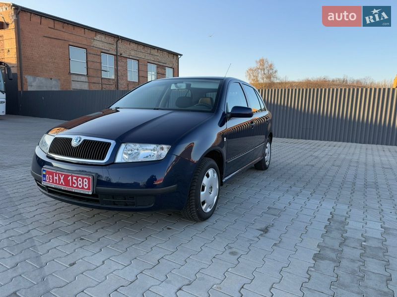 Хетчбек Skoda Fabia 2003 в Нововолинську