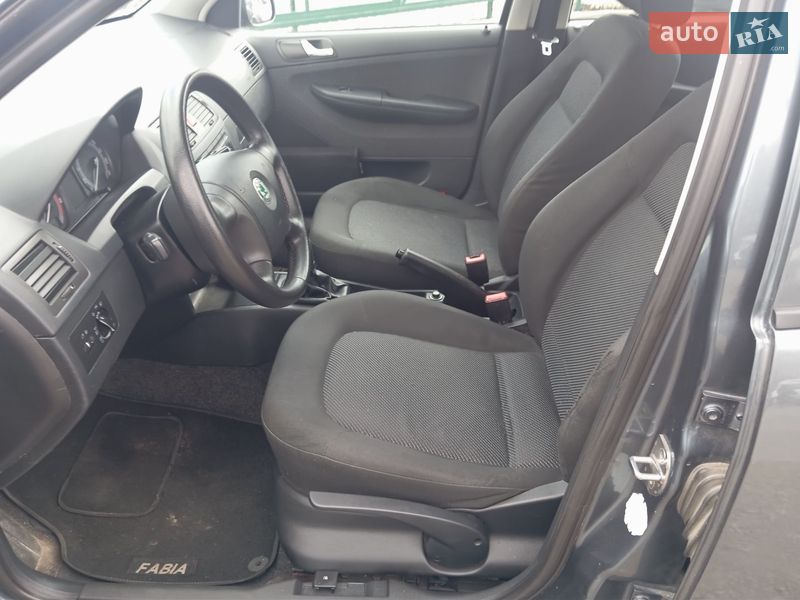 Хэтчбек Skoda Fabia 2005 в Хмельницком