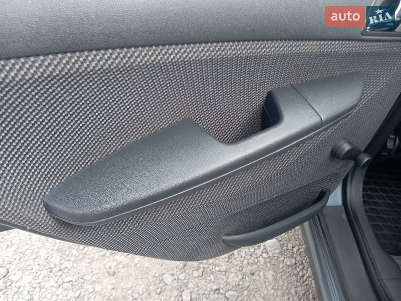 Хэтчбек Skoda Fabia 2005 в Хмельницком