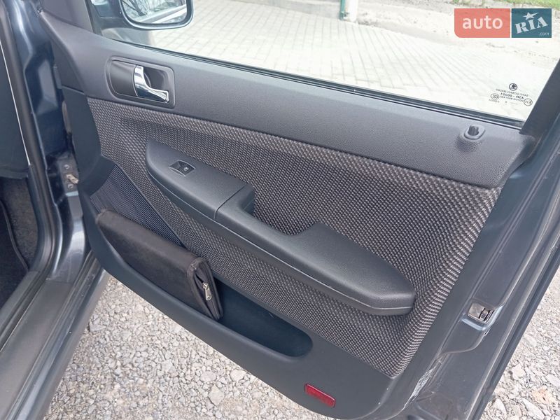 Хэтчбек Skoda Fabia 2005 в Хмельницком