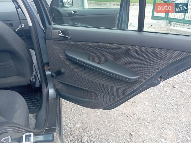 Хэтчбек Skoda Fabia 2005 в Хмельницком