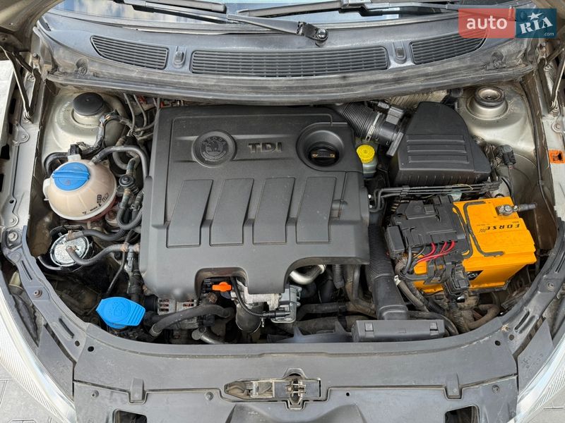 Універсал Skoda Fabia 2010 в Тернополі