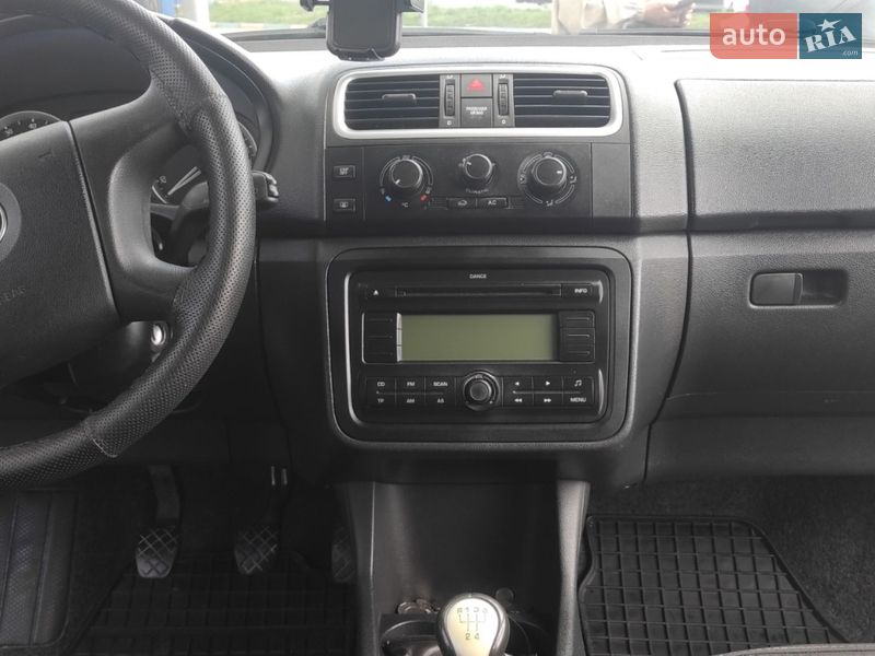 Універсал Skoda Fabia 2009 в Хмельницькому