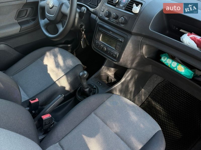 Хетчбек Skoda Fabia 2009 в Чернігові