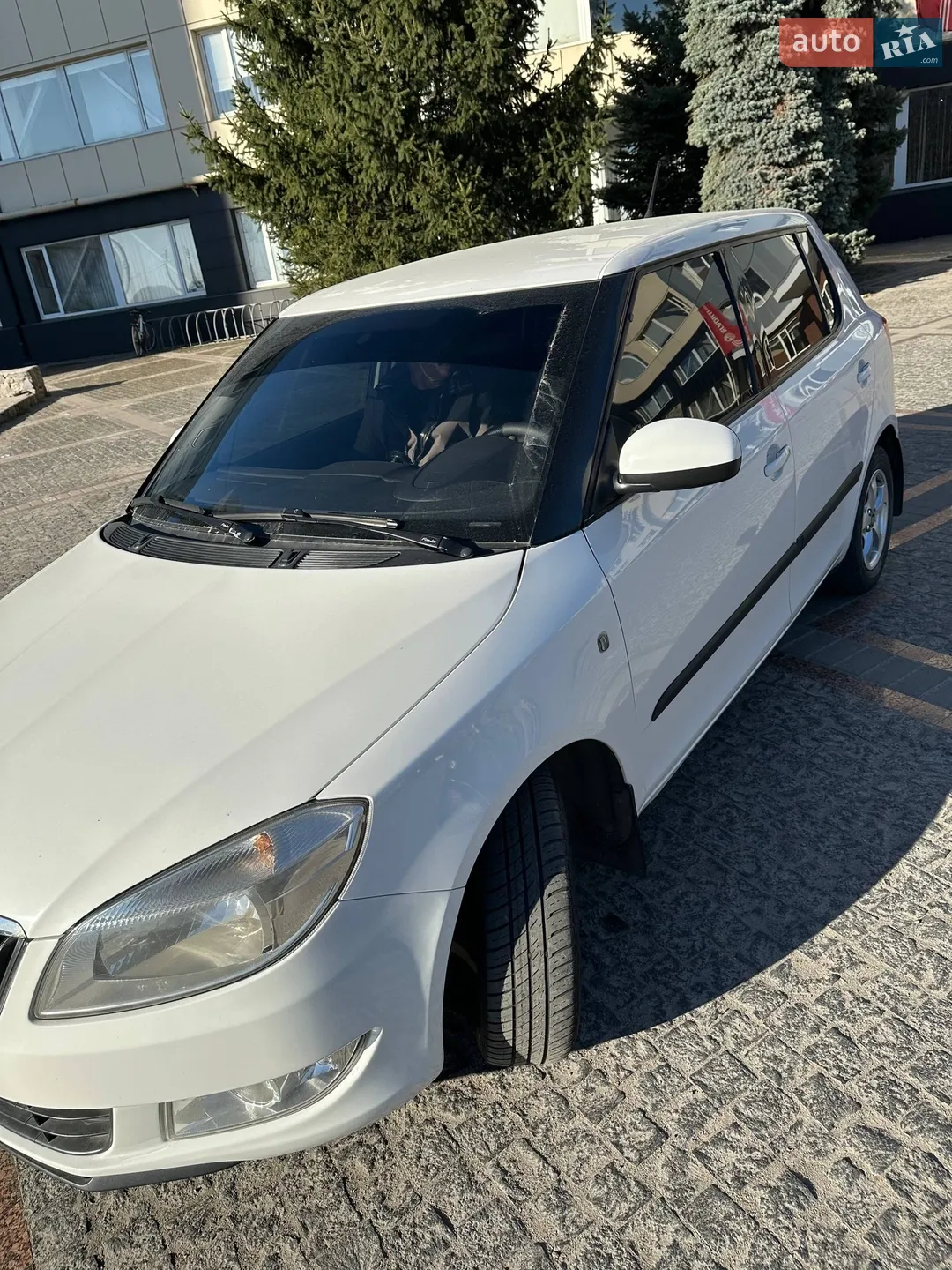 2012 Skoda Fabia - мініатюра 21
