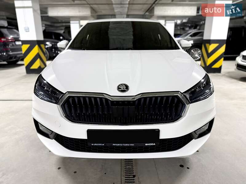 Хетчбек Skoda Fabia 2025 в Дніпрі