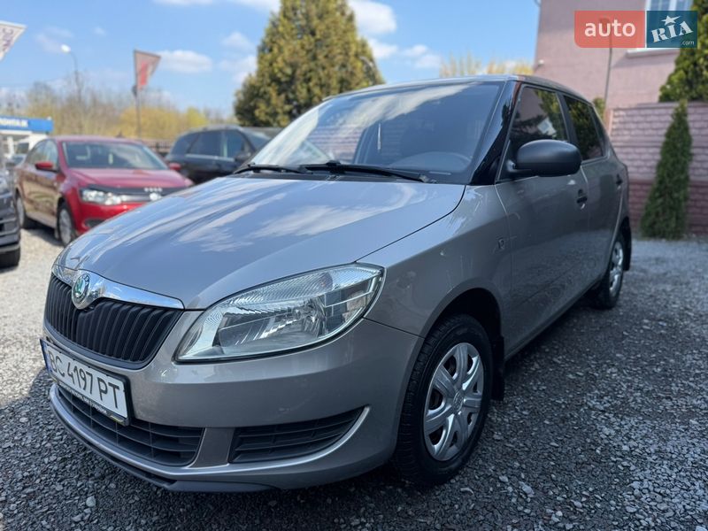 Хэтчбек Skoda Fabia 2012 в Львове фото 3 Хэтчбек Skoda Fabia 2012 в Львове