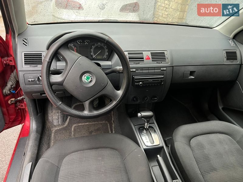 Хэтчбек Skoda Fabia 2006 в Киеве фото 16 Хэтчбек Skoda Fabia 2006 в Киеве