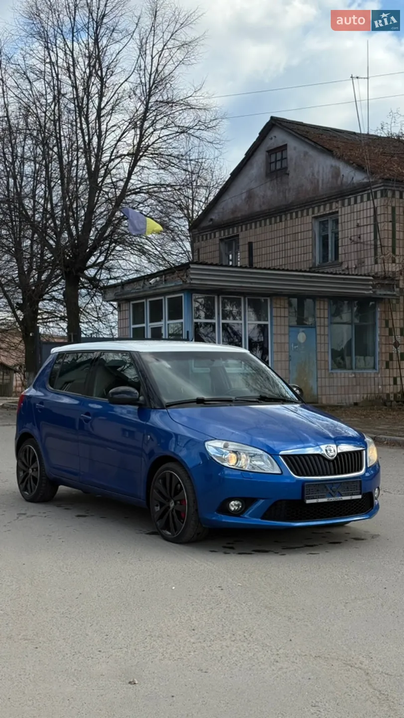 2011 Skoda Fabia - мініатюра 4