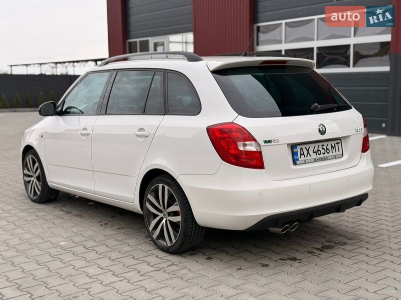 Универсал Skoda Fabia 2011 в Дубно