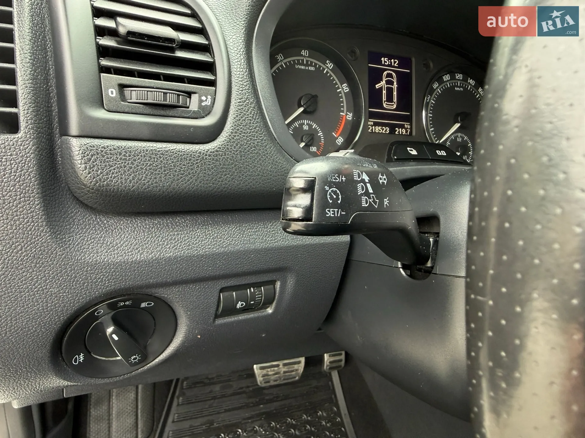 2011 Skoda Fabia - мініатюра 39