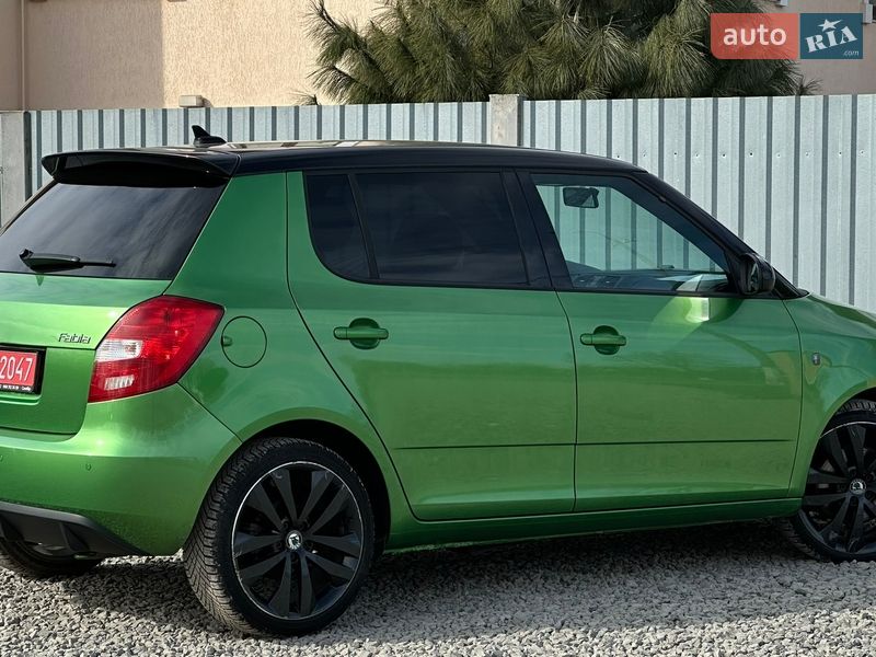 Хетчбек Skoda Fabia 2010 в Самборі