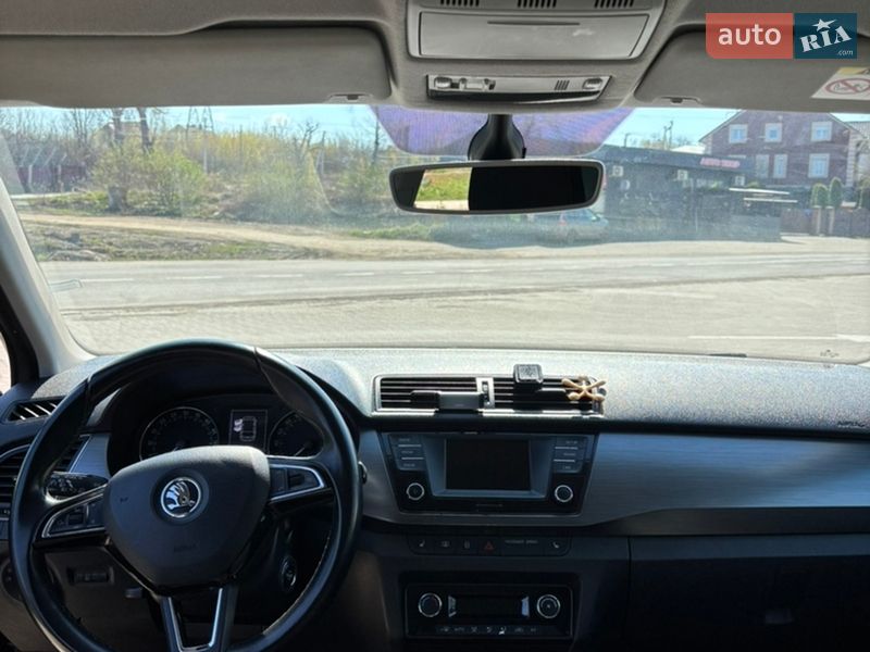 Универсал Skoda Fabia 2016 в Черновцах