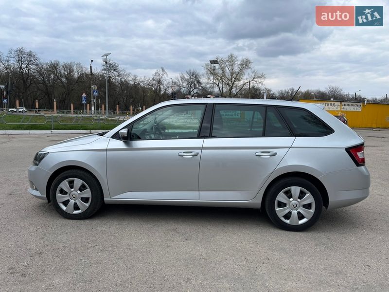 Універсал Skoda Fabia 2018 в Кропивницькому