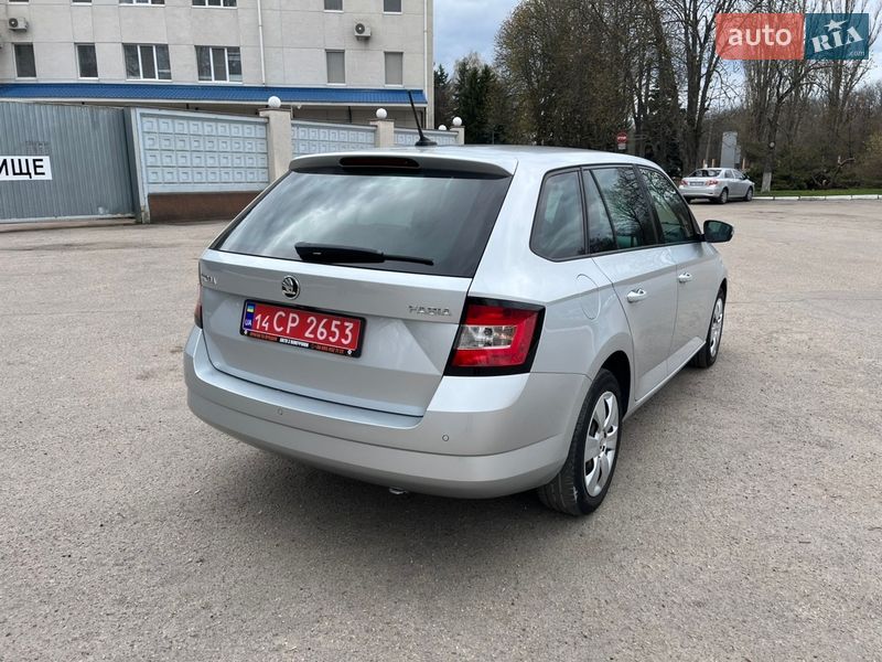 Універсал Skoda Fabia 2018 в Кропивницькому