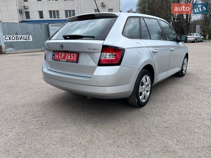 Універсал Skoda Fabia 2018 в Кропивницькому