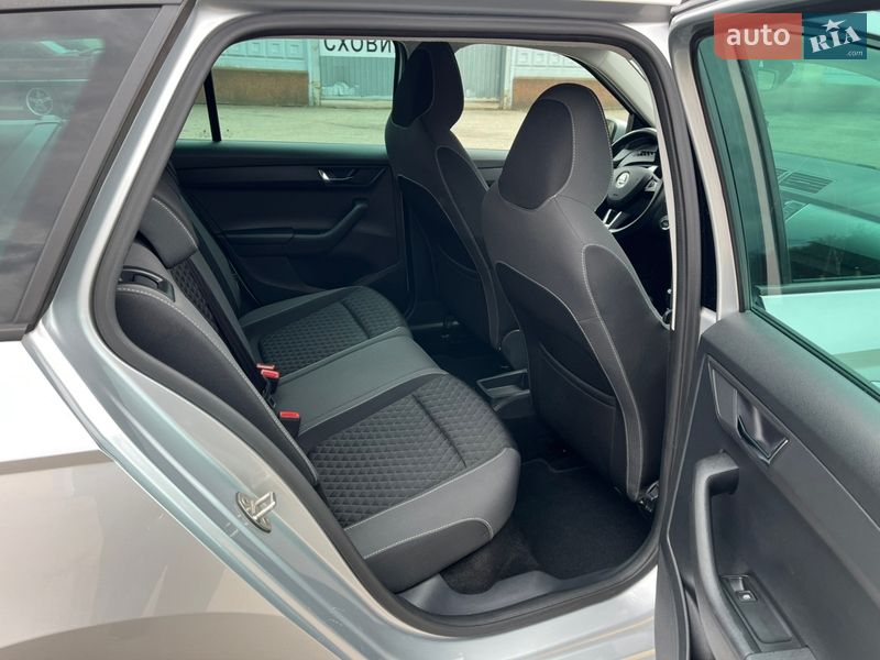 Універсал Skoda Fabia 2018 в Кропивницькому