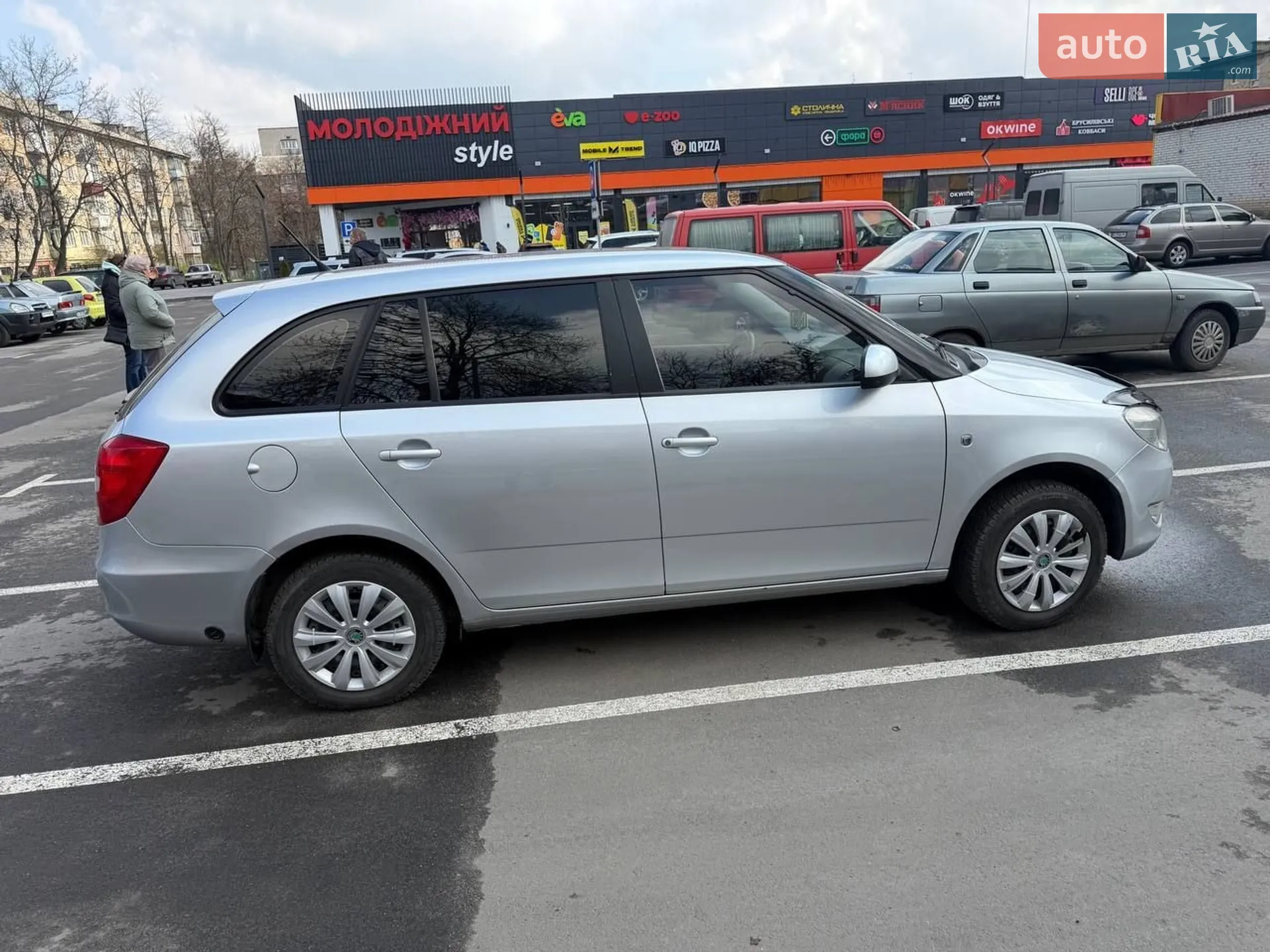 2013 Skoda Fabia - мініатюра 2