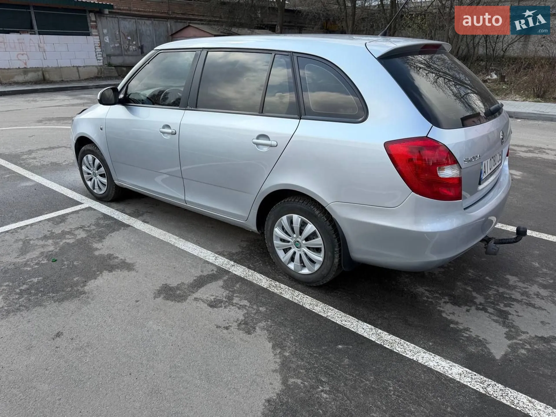 2013 Skoda Fabia - мініатюра 3