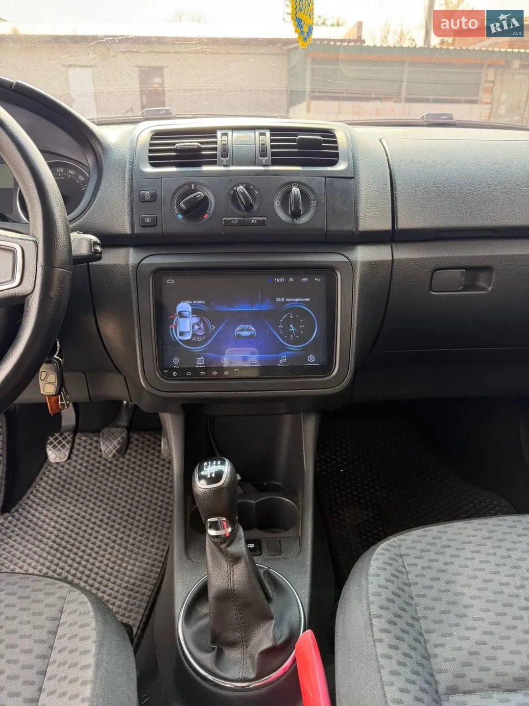 2013 Skoda Fabia - мініатюра 11