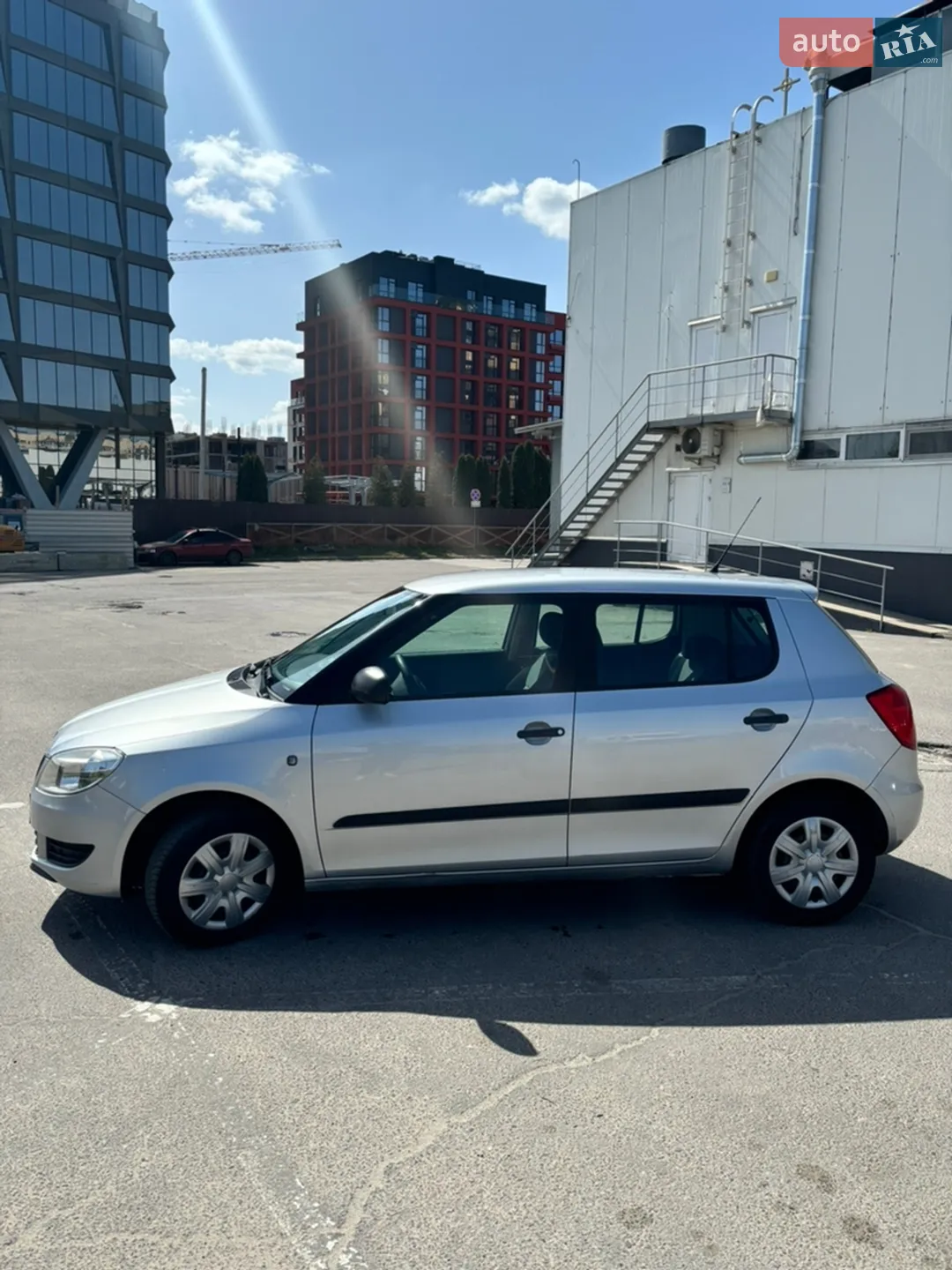 2010 Skoda Fabia - мініатюра 3
