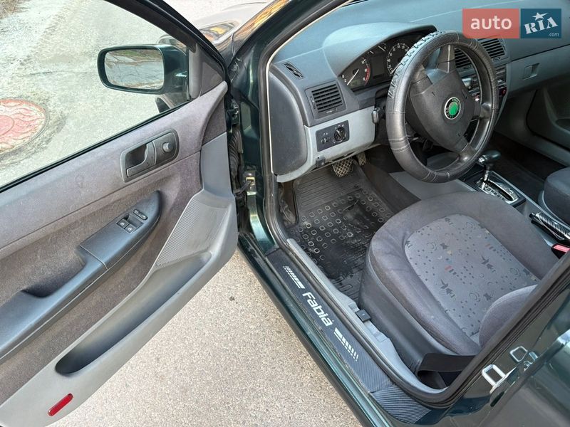 Седан Skoda Fabia 2001 в Кривом Роге фото 16 Седан Skoda Fabia 2001 в Кривом Роге