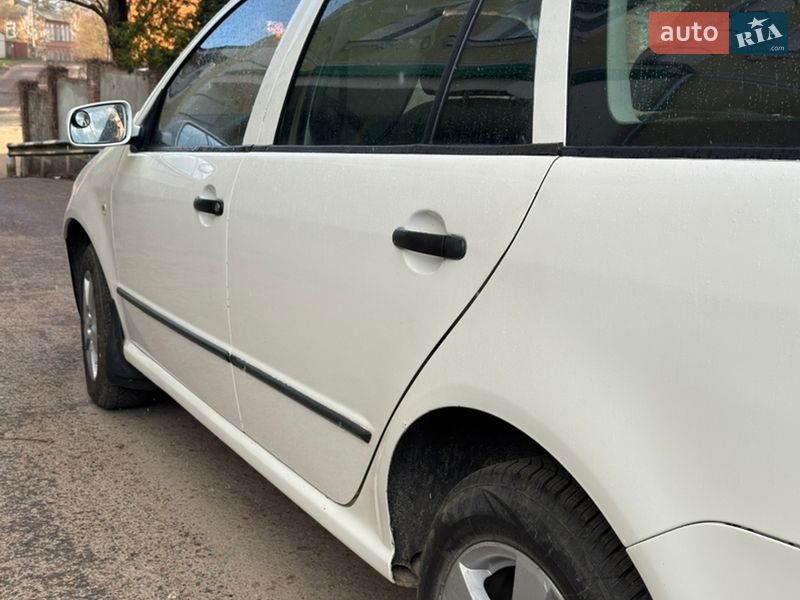 Универсал Skoda Fabia 2008 в Чернигове фото 8 Универсал Skoda Fabia 2008 в Чернигове