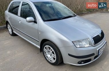 Хэтчбек Skoda Fabia 2006 в Виннице