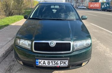 Седан Skoda Fabia 2003 в Киеве