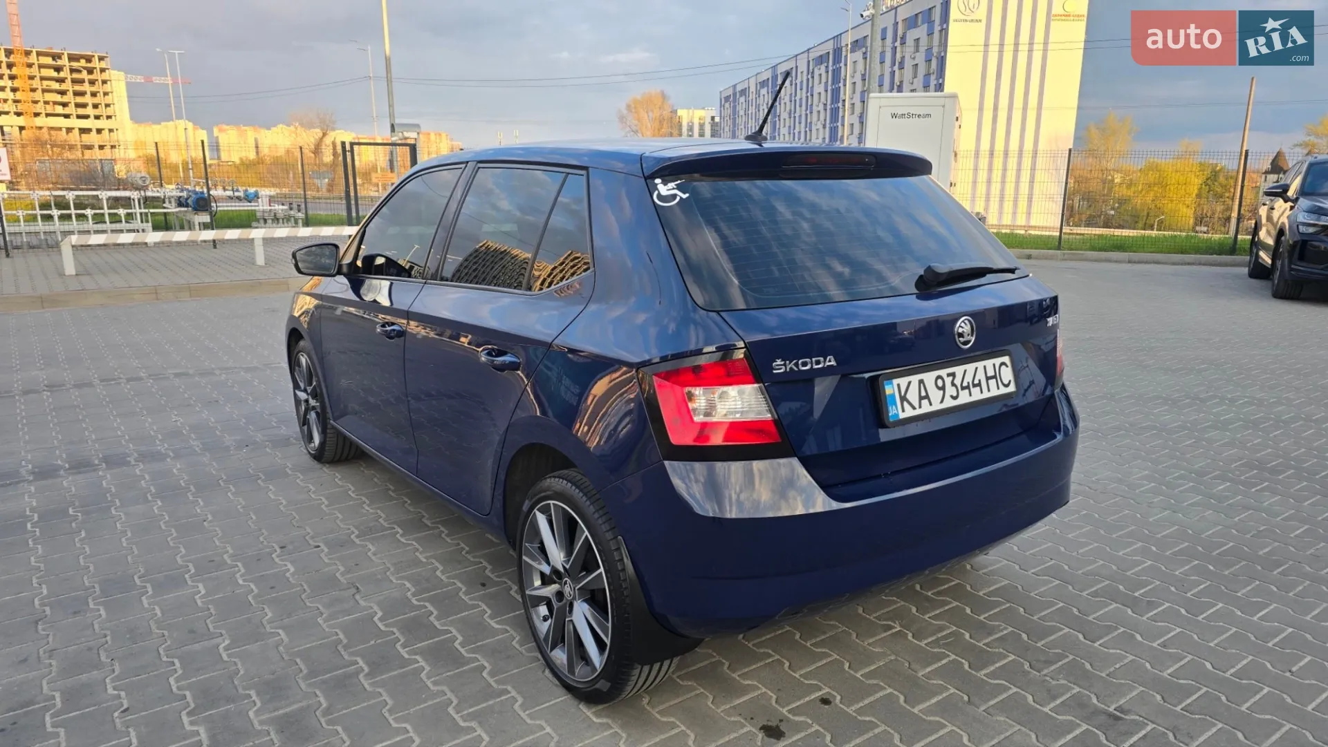 2016 Skoda Fabia - мініатюра 9