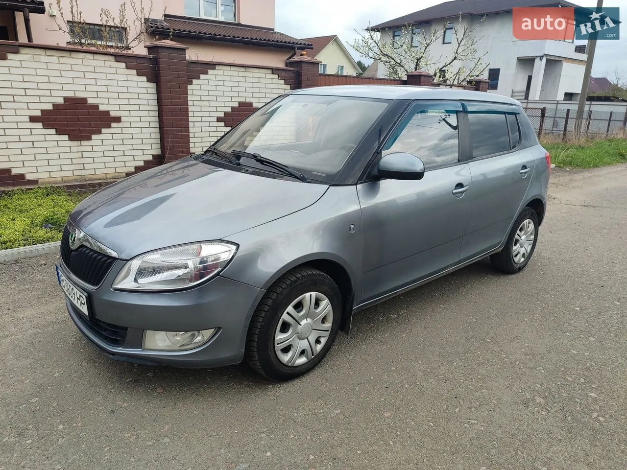 2011 Skoda Fabia - мініатюра 92