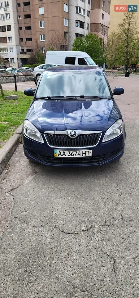 2010 Skoda Fabia - мініатюра 16