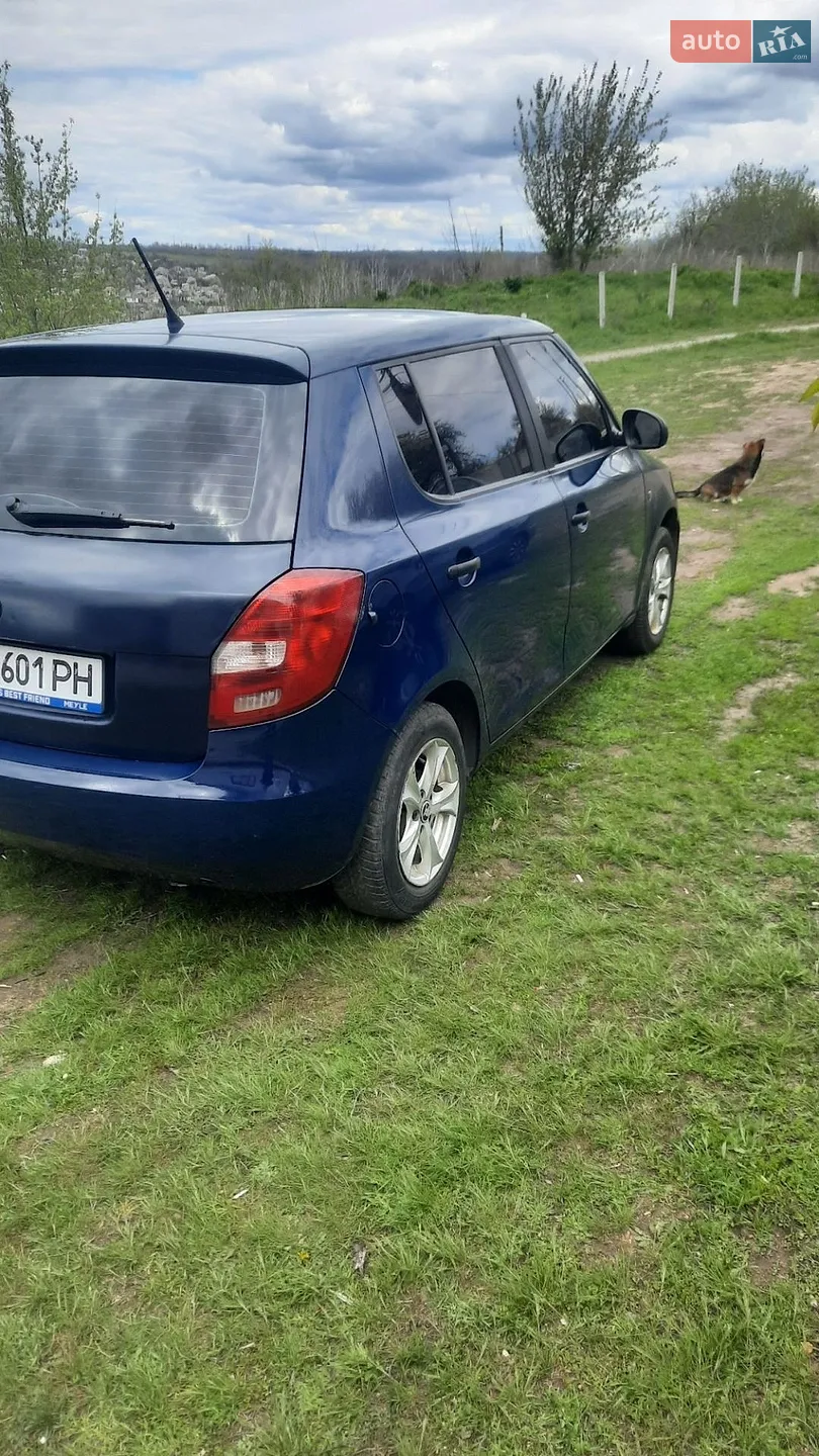 2014 Skoda Fabia - мініатюра 4