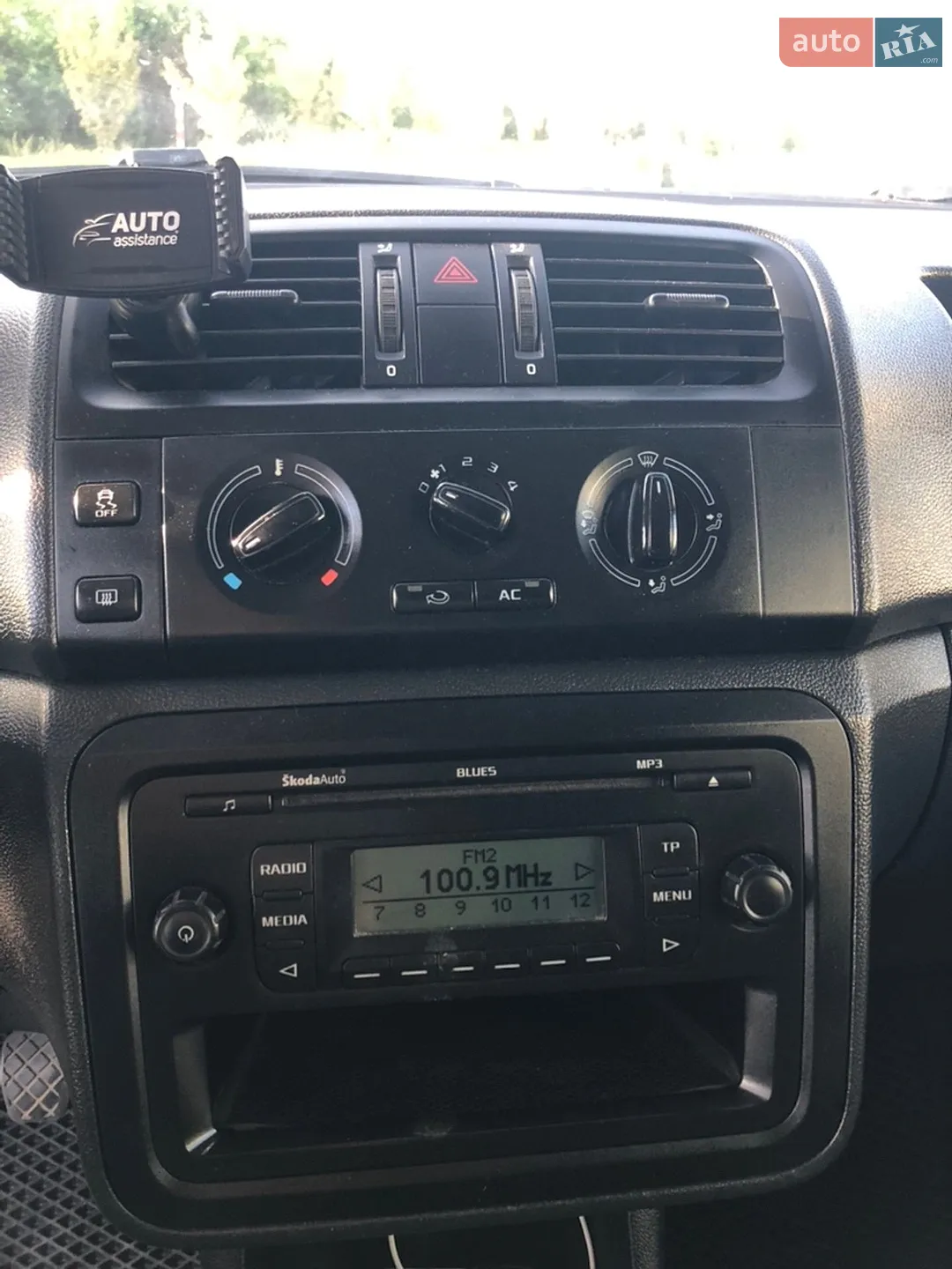 2013 Skoda Fabia - мініатюра 12