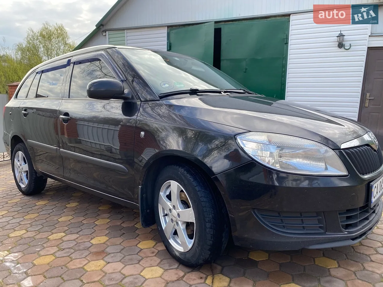 2011 Skoda Fabia - мініатюра 18