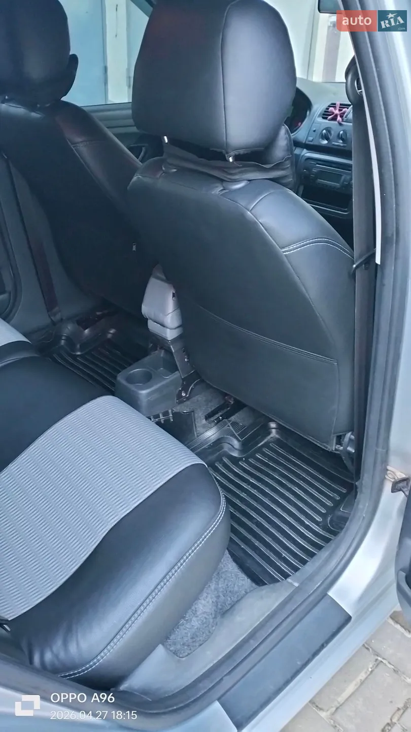 2012 Skoda Fabia - мініатюра 10