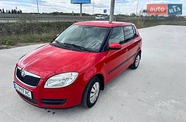 Хэтчбек Skoda Fabia 2009 в Львове