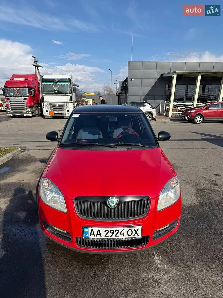 2010 Skoda Fabia - мініатюра 18
